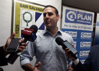 Alcalde Muyshondt: “No se debería sancionar a nadie por hacer críticas constructivas al partido”