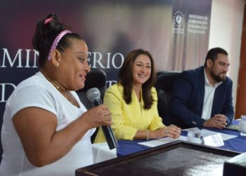 Veteranos de FAES y excombatientes de la guerrilla son beneficiados con certificados de vivienda