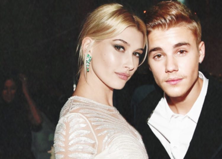Hailey Baldwin celebró un año de matrimonio con Justin Bieber