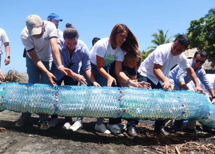 Impulsan “RIOBARDAS challenge” en bocana El Tunco