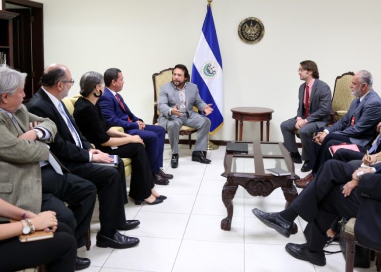 Gobierno apoyará la producción y exportación de servicios tecnológicos