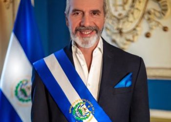 Bukele se suma a tendencia FaceApp