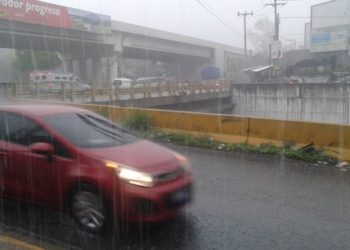 Onda tropical provocará lluvias para este miércoles