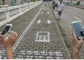 Los ‘smombie’ invaden las calles de las grandes capitales del mundo