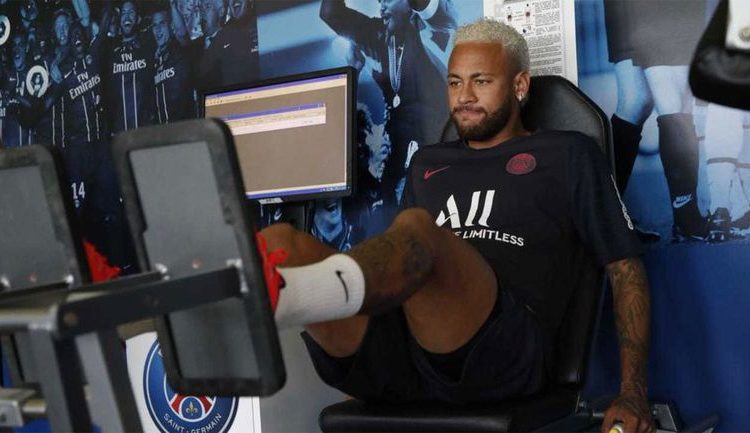 Neymar regresó al PSG, tuvo una reunión y un entrenamiento en solitario