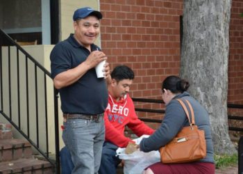 En el 2060 más personas hablaran español en Estados Unidos