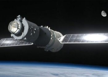 Laboratorio espacial chino reingresa a la Tierra este viernes en forma controlada y caerá en el Pacífico