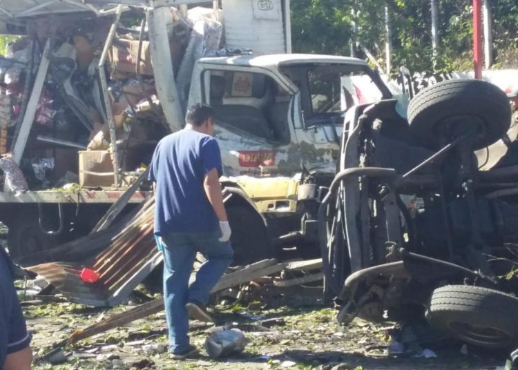 (VIDEO Y FOTOS) Explosión en venta de gas propano en Zacamil deja al menos 3 fallecidos y 20 lesionados