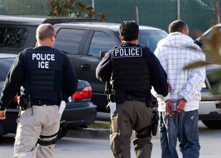 Reportan «redadas» contra hispanos indocumentados en varias ciudades de EE.UU.