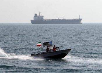 Guardia Revolucionaria iraní anunció la incautación de un buque petrolero extranjero