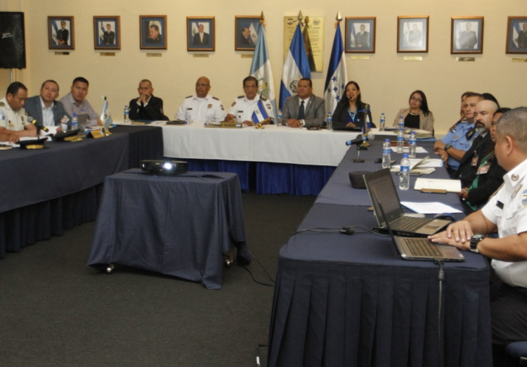 Jefes policiales de divisiones fronterizas del Triángulo Norte se reúnen en el país