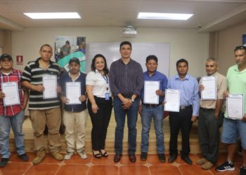 Alcaldía de San Miguel certifica a 40 migueleños retornados