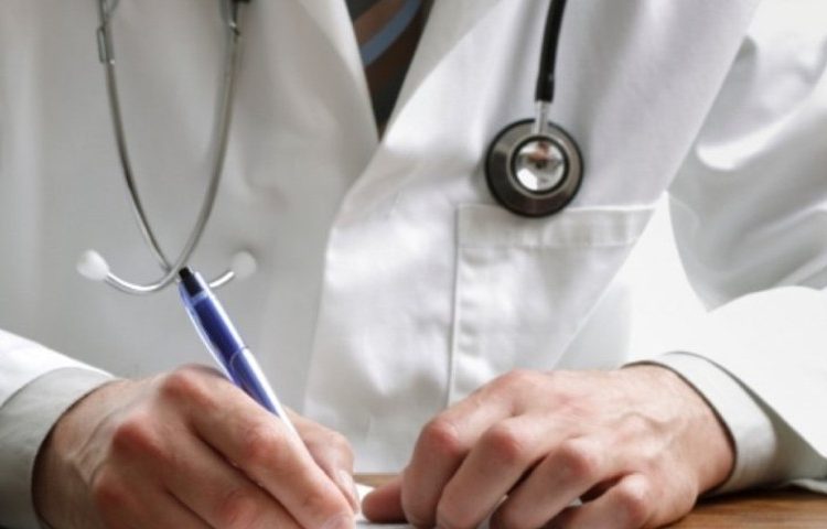 Médico es detenido por abusar sexualmente de 95 niños es Austria