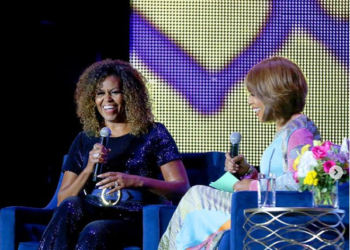 Michelle Obama cambio de ‘look’ y causa sorpresas
