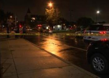 Multitud mata a golpes a un hombre que trató de robar un auto con 3 niños dentro