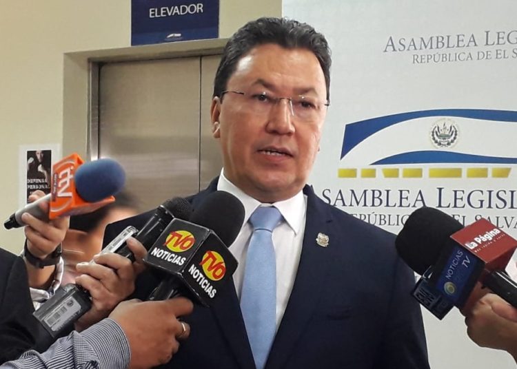 Numan Salgado asegura que GANA dará los votos por los $91 millones