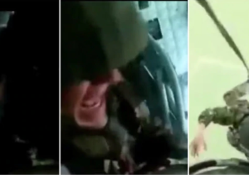 (VIDEO) Instructor tira de un avión a un soldado ruso que rogaba no saltar