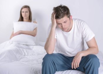 Hombre recauda fondos para operarse y agrandar su pene por decepción de su esposa