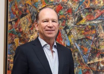 Asamblea reconocerá a Ricardo Poma con Orden al Mérito 5 de noviembre 1811