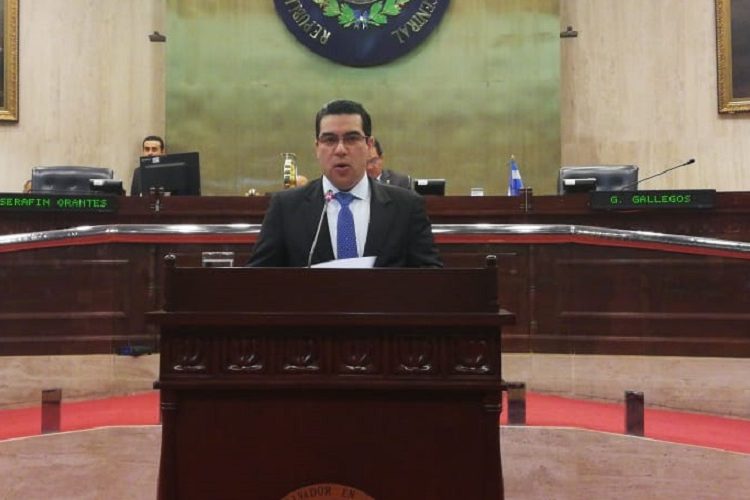 Raúl Melara: «La desaparición de personas es un látigo que azota a todos»