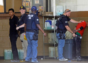 Redadas contra los migrantes comenzarían este domingo en Estados Unidos