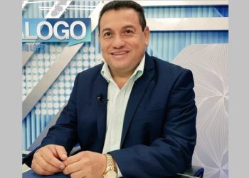 Ministro de Trabajo propone ampliar horarios de atención del ISSS los sábados y domingos