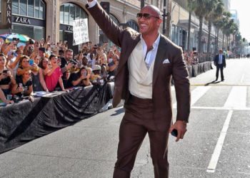 (VIDEO) Dwayne ‘La Roca’ Johnson habla en español gracias a Eiza González