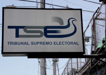 Lunes culminan entrevistas a candidatos a magistrados del TSE