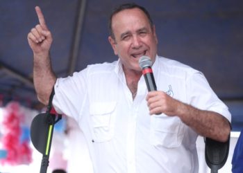 Alejandro Giammattei gana elecciones presidenciales de Guatemala