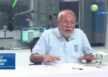 El CESTA critica a los peces come Plástico de las playas