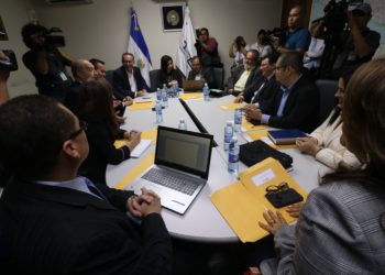 Magistrados del TSE instalan su primera sesión de trabajo