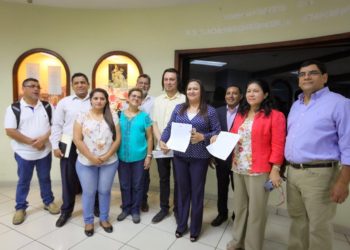 Piden convocar a procuradora Caballero para abordar tema de despidos institucionales