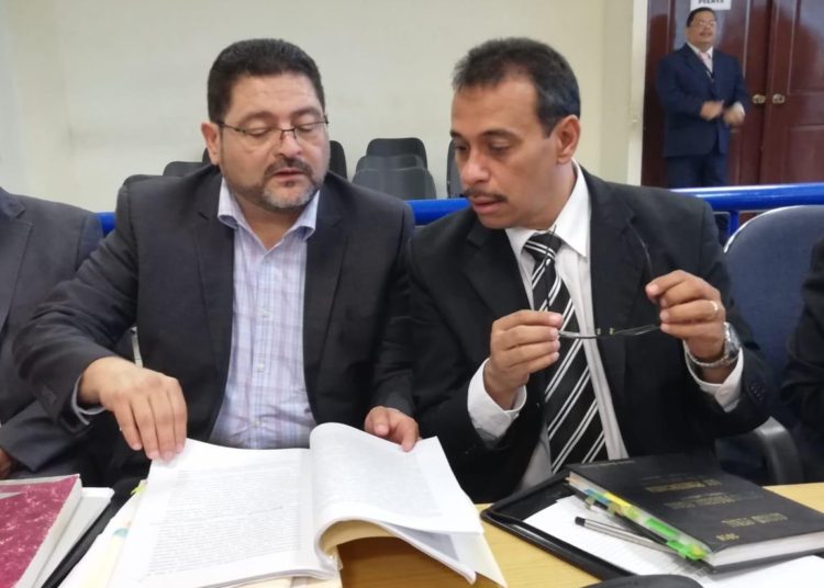 Reprograman vista pública contra Nelson Rauda y Rodil Hernández por actos arbitarios