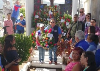 ARENA conmemoró el 76 aniversario del natalicio del Mayor Roberto d’Aubuisson