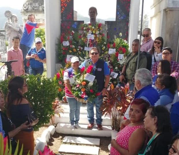 ARENA conmemoró el 76 aniversario del natalicio del Mayor Roberto d’Aubuisson