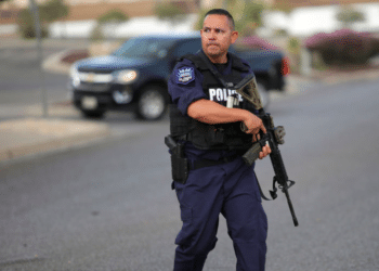 (VIDEO) Ataque armado en dos ciudades de Texas: al menos cinco muertos y 21 heridos
