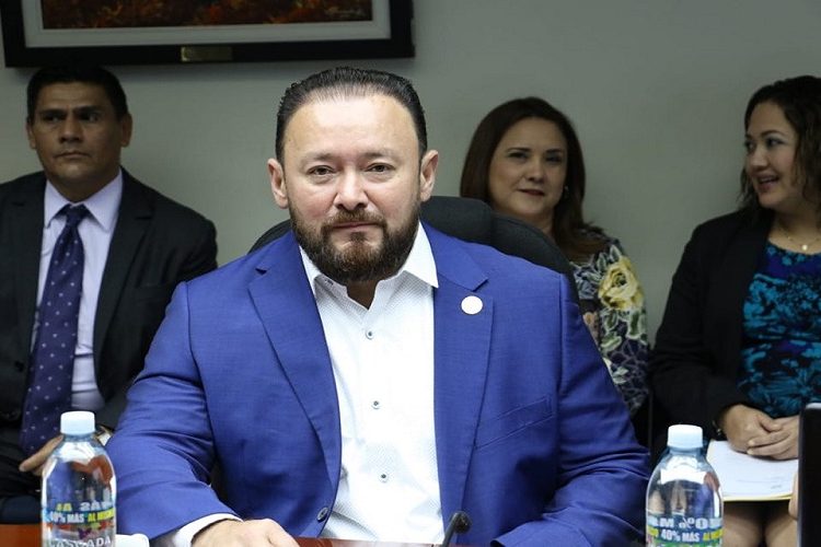 Guillermo Gallegos confirma que buscará presidencia de GANA