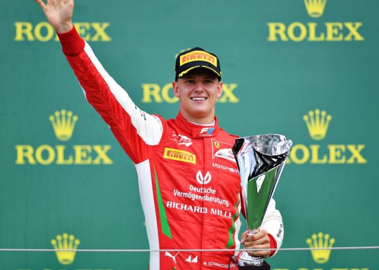 Mick Schumacher ganó su primera carrera de Fórmula 2