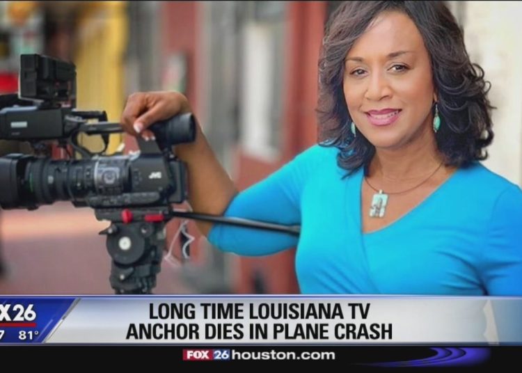 (VIDEO) Periodista de Fox News muere durante reportaje a piloto de acrobacias