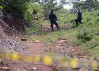 Localizan dos cadáveres desmembrados de mareros en Usulután