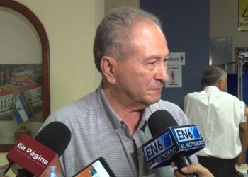 Andrés Rovira confirma que dejará presidencia de GANA hasta abril de 2020