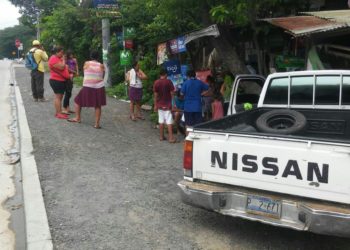 Dos personas lesionadas en accidente de tránsito en carretera al puerto de La Libertad