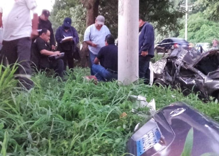 Un muerto y tres personas lesionadas deja accidente de tránsito en carretera a Santa Ana