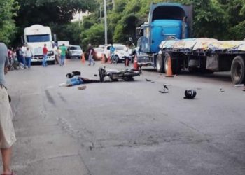 Agente de la PNC fallece en accidente de tránsito en Acajutla