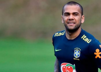 Dani Alves no jugará más en Europa y elige Sudamérica como su destino