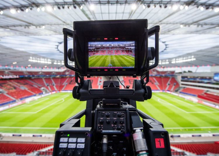 Peligra el inicio de la liga de española por los millonarios derechos de televisión