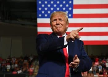 Trump bromea con cambiar a Puerto Rico por Groenlandia y así respondieron…