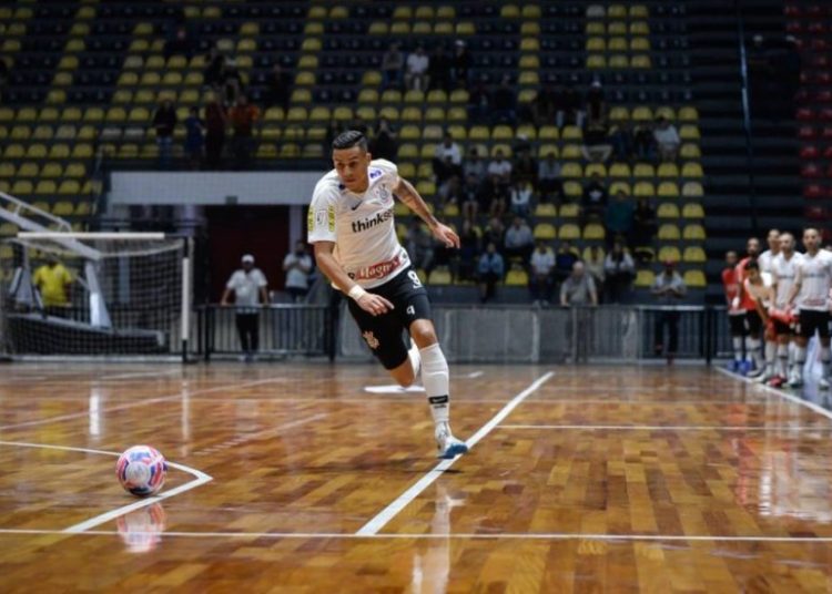 Asesinan a jugador del Corinthians tras discusión en una discoteca