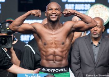 Floyd Mayweather encabeza un polémico ranking de los mejores de todos los tiempos