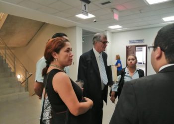 Suspenden audiencia contra Federico Paredes, acusado de estafa